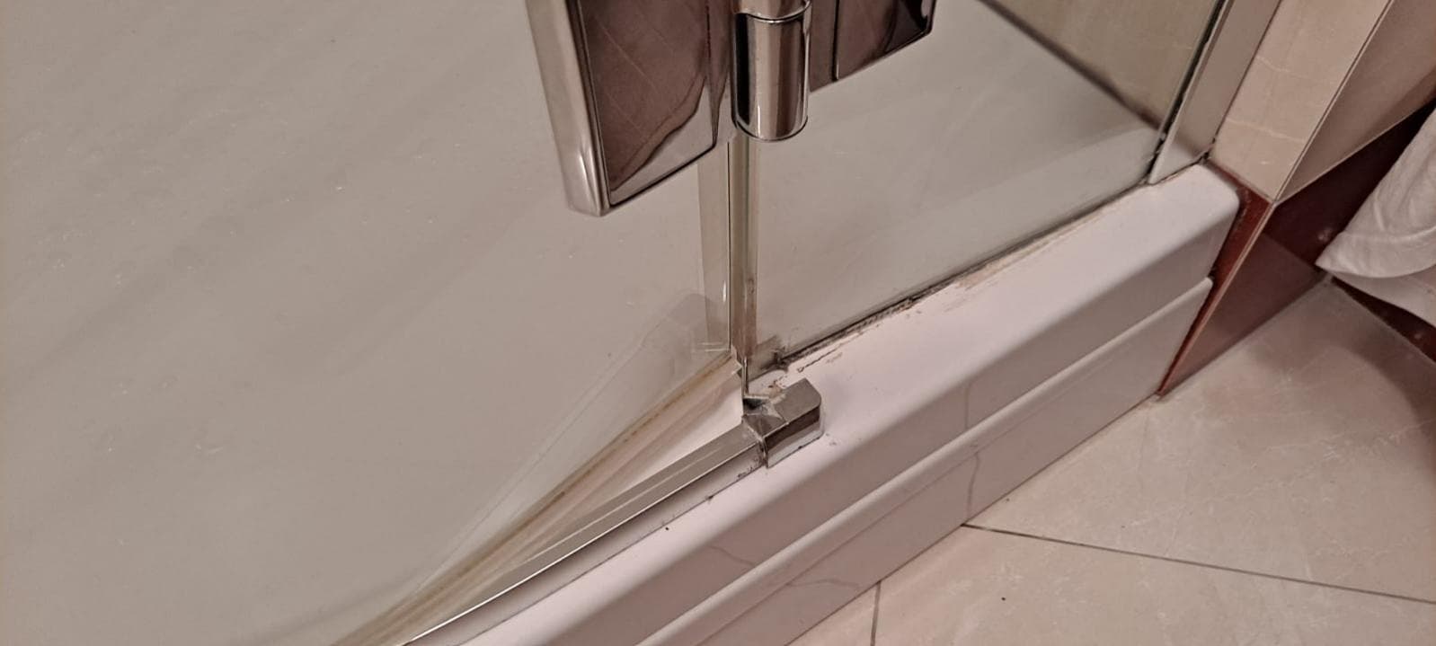 Naprawa kabiny prysznicowej w Gdyni – realizacja