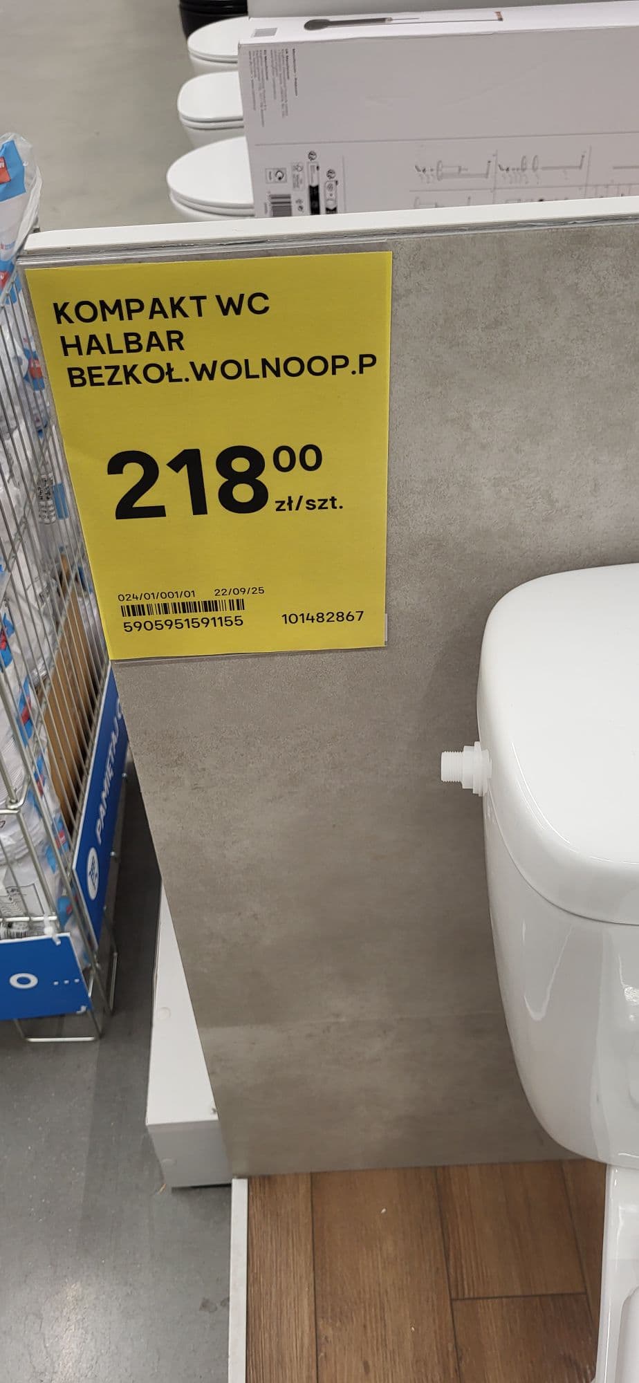 Cena nowego kompaktu WC Oznaczenie ceny i modelu nowego kompaktu WC wybranego przez klienta