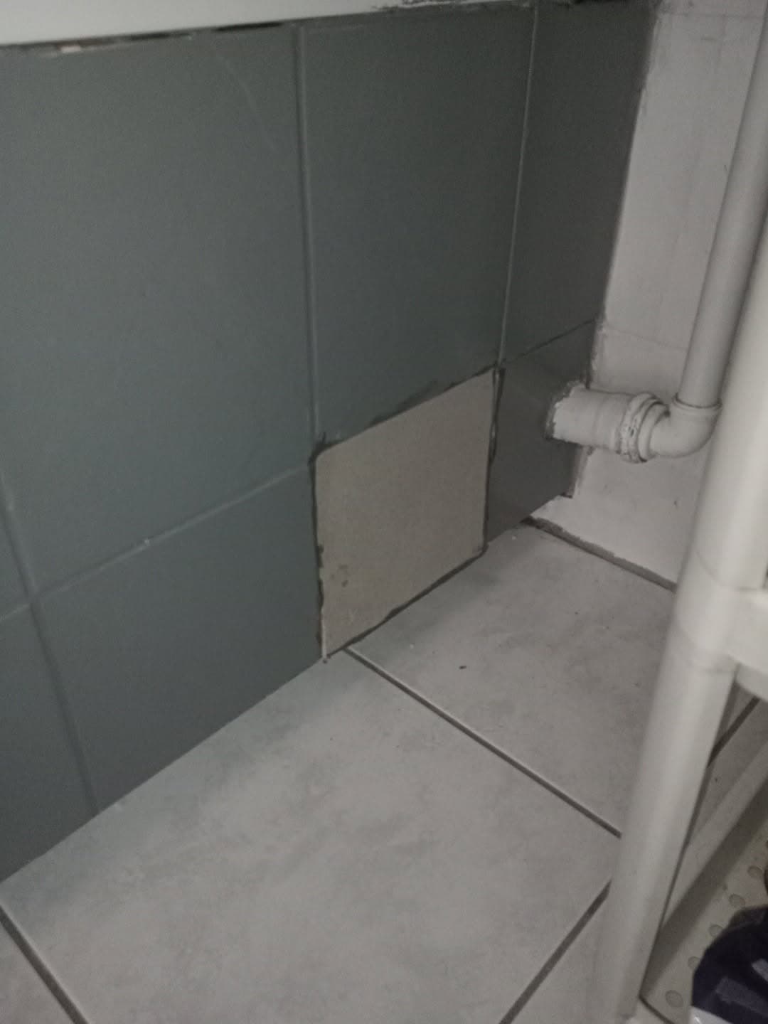 Naprawa syfonu pod wanną w Gdyni – realizacja