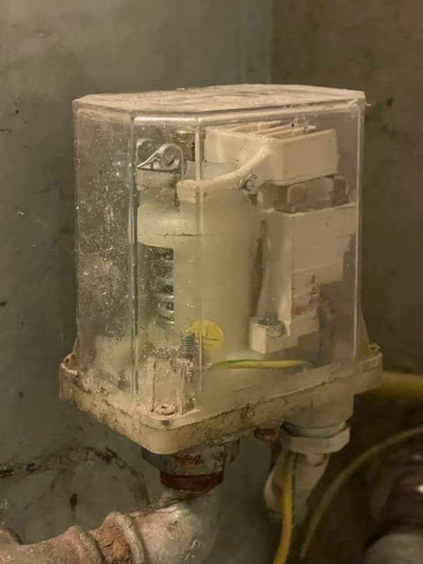 Naprawa pompy hydroforowej w Wawrze – realizacja