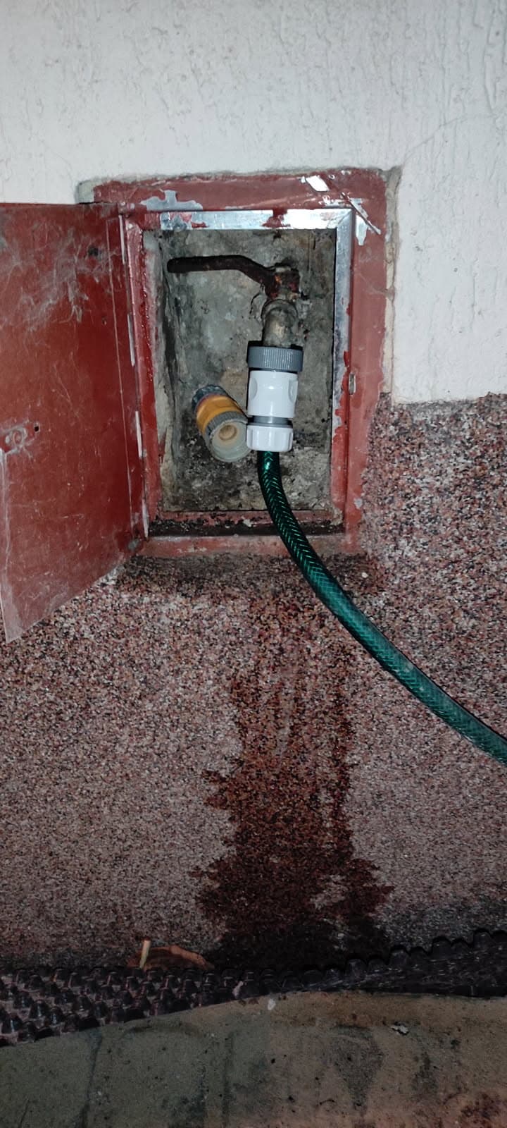 Wymiana nieszczelnych zaworów w garażu – realizacja