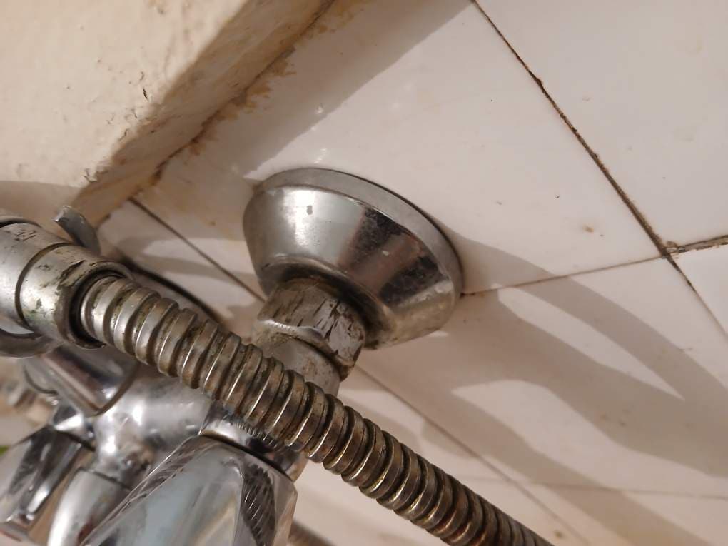 Przewód doprowadzający wodę Prysznicowy przewód doprowadzający wodę do głowicy prysznica