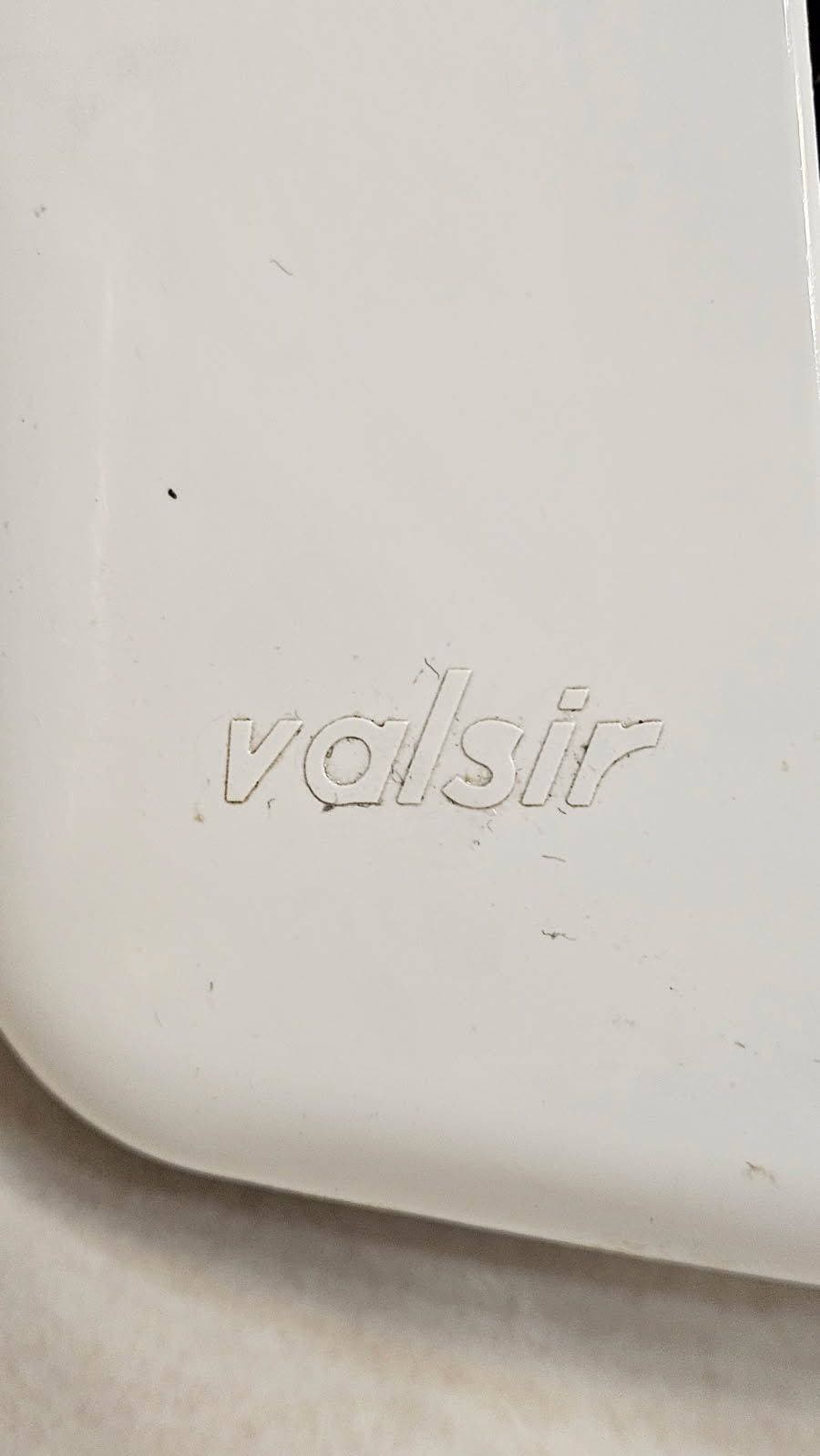 Naprawa podściennej spłuczki VALSIR bez skuwania kafli – realizacja