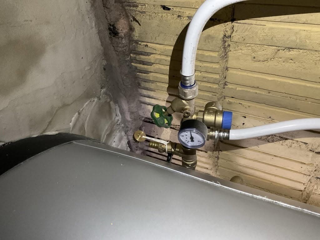 Naprawa zaworu w instalacji wodnej w Łodzi – realizacja