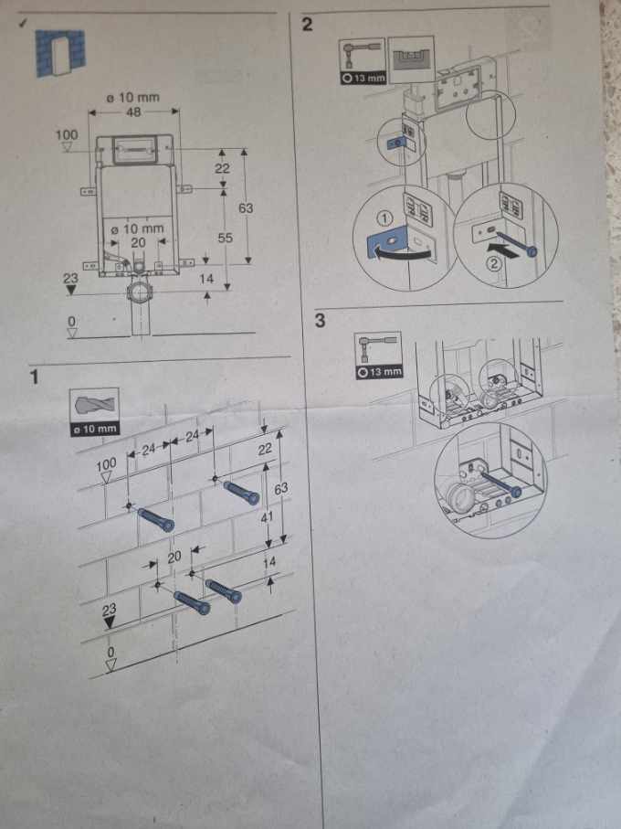 Detale montażowe Geberit Rysunek techniczny w instrukcji Geberit z detalami montażowymi.
